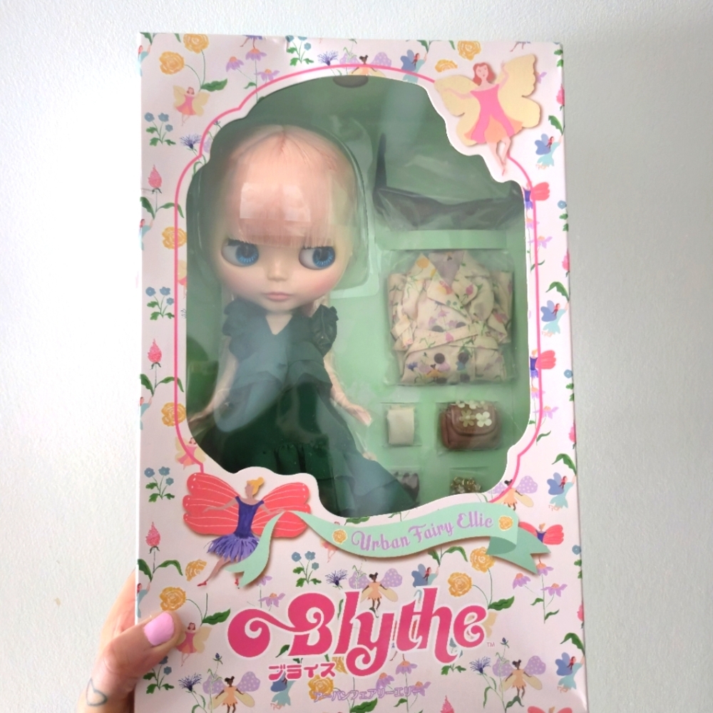 Blythe Doll - Rare Urban Fairy Ellie